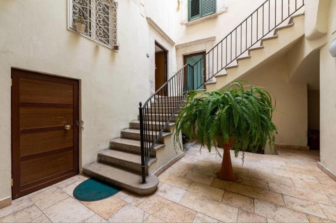 Flip Flop Apartamento Bari Exterior foto